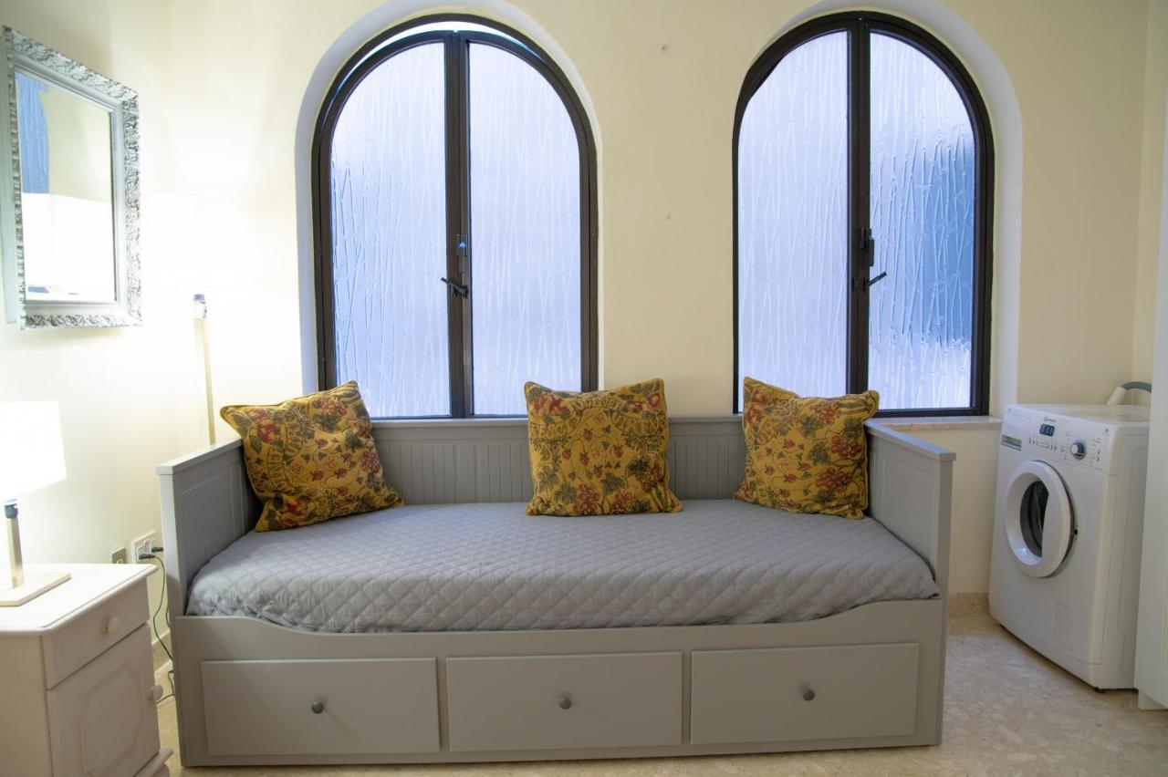 Large And Bright Apartment In The City Centre Goslm-2 สลีมา ภายนอก รูปภาพ