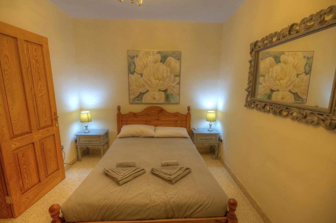 Large And Bright Apartment In The City Centre Goslm-2 สลีมา ภายนอก รูปภาพ